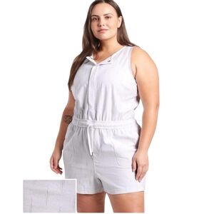 Athleta Women's Romper White Sleeveless Snap Front Pockets Cinch Waist Size XL